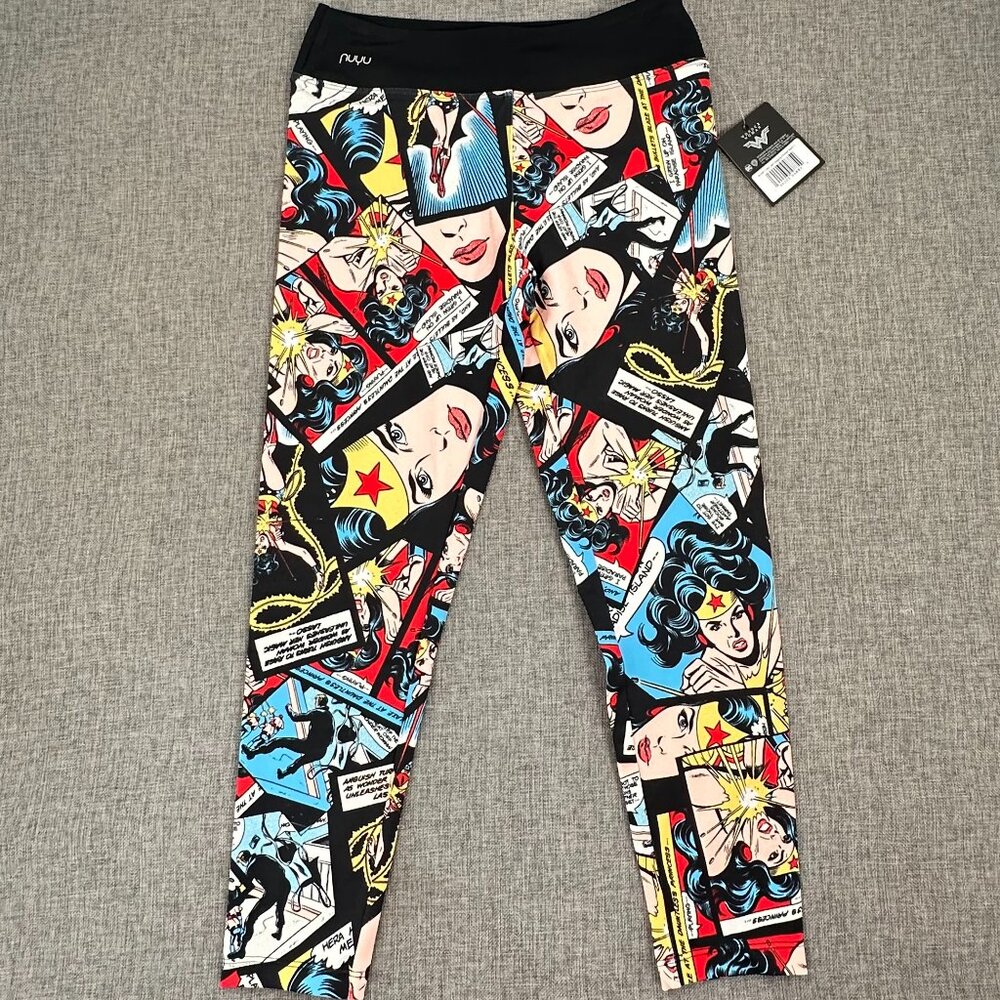 NEW! Nuyu Collection Cropped Capri Yoga Leggings‎ Wonder Woman Small Comics &